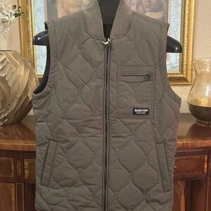 Burton Green Mallet Quilted Regular Fit Full Zip Vest